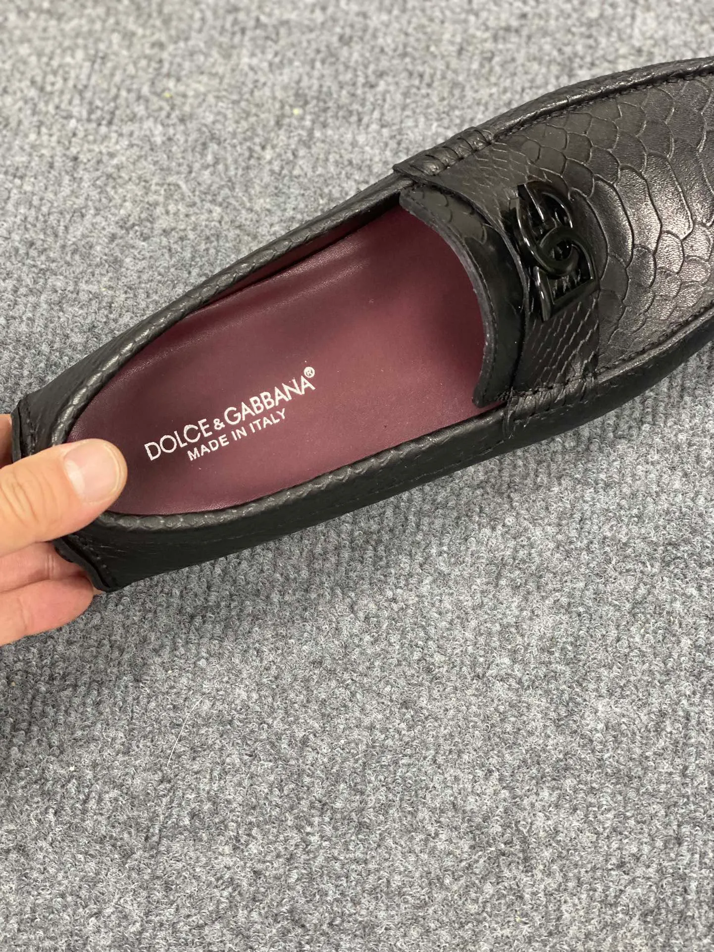 Men's Men's Shoes Men's Men's Shoes 💰700 new style "DG Duban Spring New Casual Driving Shoes" latest hot style, top brand luxury ~ purchasing agency, top quality ~.  The upper is made of imported original cowhide with fine workmanship. The original stylish and stylish soft rubber wear-resistant and non-slip outsole is light and comfortable on the feet. The real thing looks better in real life, 38-45
